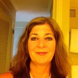 Meet your Posher, Angie